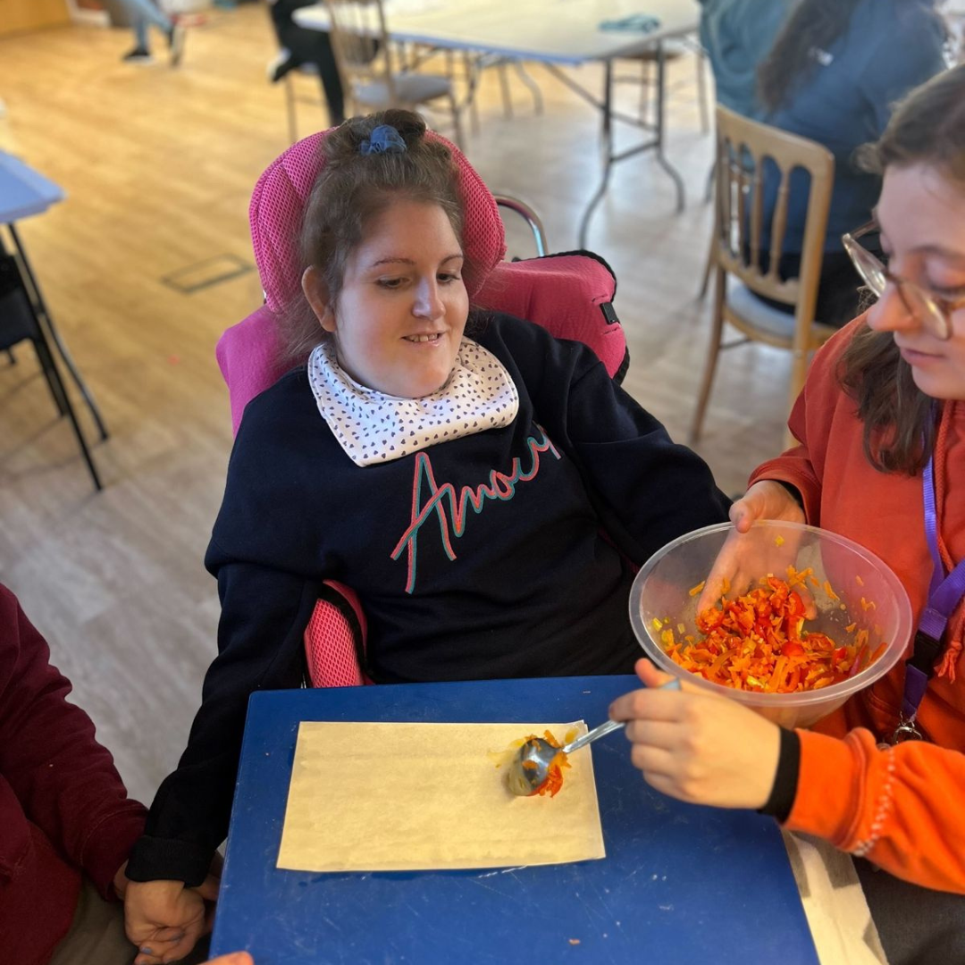 jp member making some food blog pic