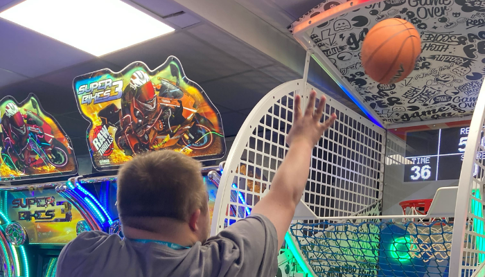 blog fetured image basket ball being thrown in to the hoop